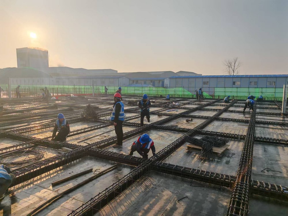 陜煤建設(shè)韓城分公司土建四項(xiàng)目部：汗水詮釋勞動(dòng)之美，堅(jiān)守彰顯鐵軍之魂